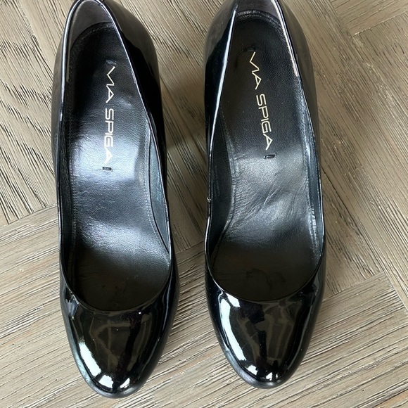 Via Spiga black patent pumps - Picture 1 of 5
